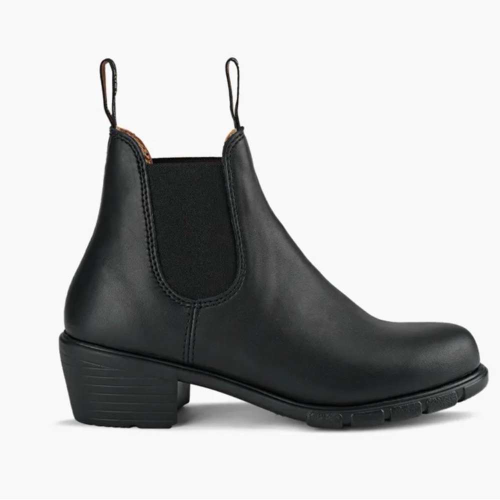 Ladies Blundstone Heel Style 1671 size 8.5 Black